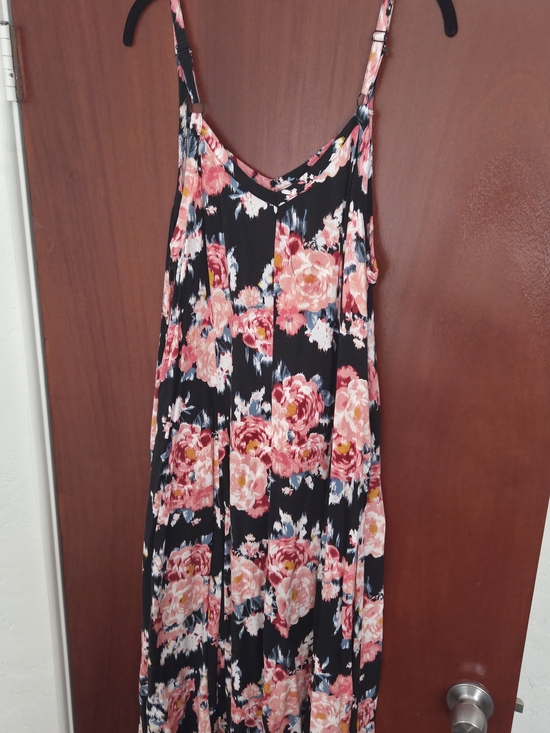torrid Dresses & Skirts - torrid Black Maxi Dress with Pink Floral Print